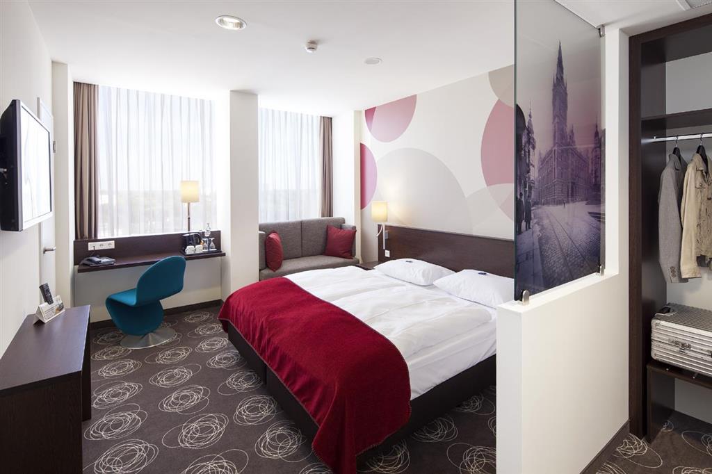 Webers - Das Hotel Im Ruhrturm Essen Ruang foto